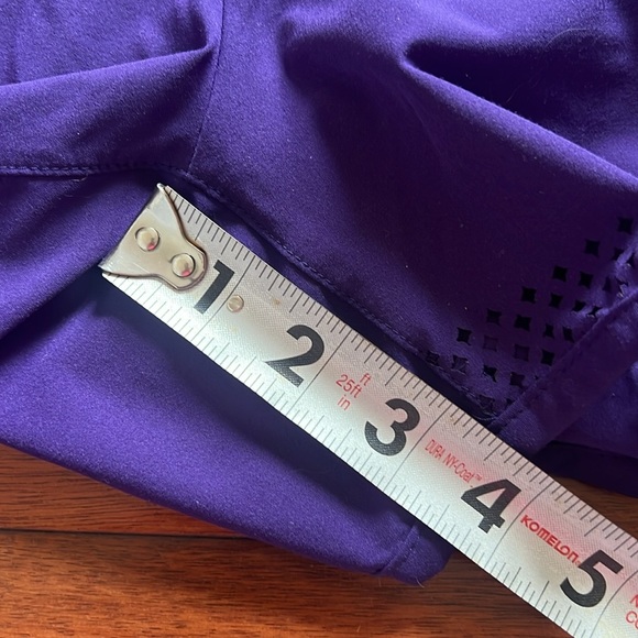 ATHLETA Purple Running Shorts Perforated Lazer Cut Brief Drawcord Size S - Picture 5 of 7